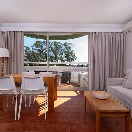 Apartment 3 Castelos