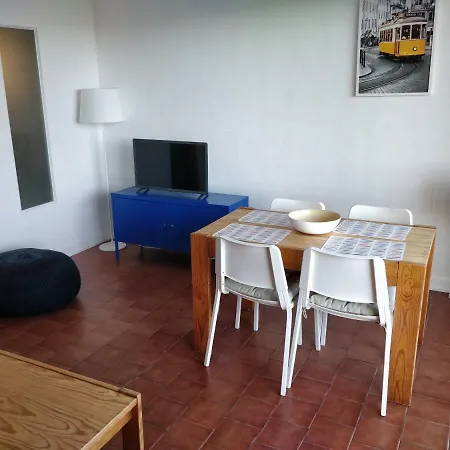 Apartment 3 Castelos